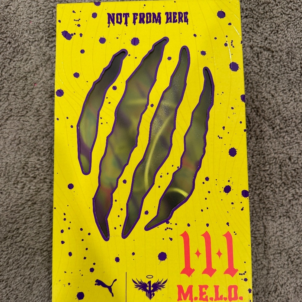 Puma MB.03 Spark JR (Safety Yellow / Purple Glimmer) – Youth Size 6 USED